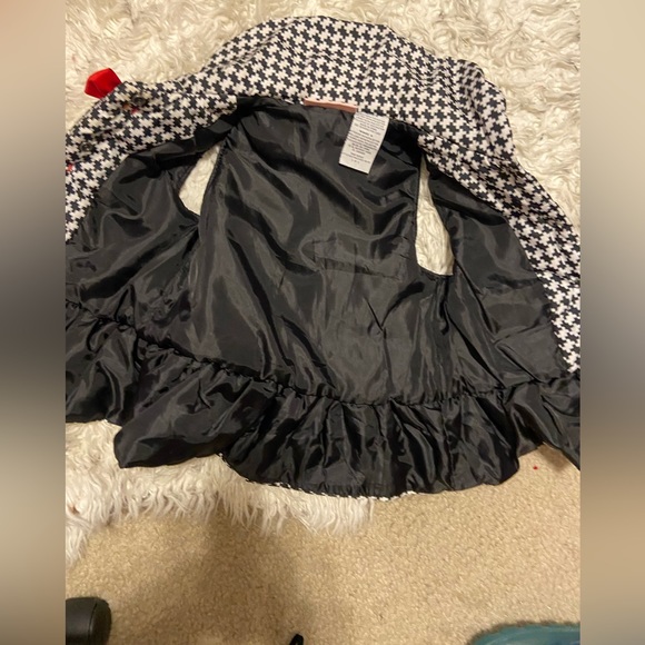 Macy’s little girl size 4 beautiful vest black /red bows, ruffles on the trim. - Picture 3 of 12